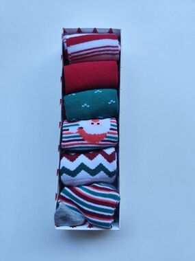 3/$30💜Gertex Baby Christmas Socks Gift Set — 6 Pairs (6–18 Months)
